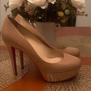 Christian Louboutin Bianca pumps